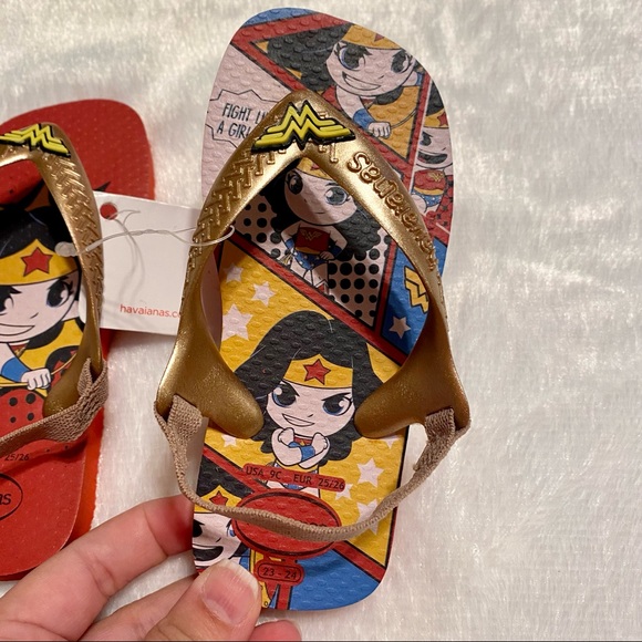 NEW Havaianas Wonder Woman Baby Heroes Flip Flops - Picture 4 of 7
